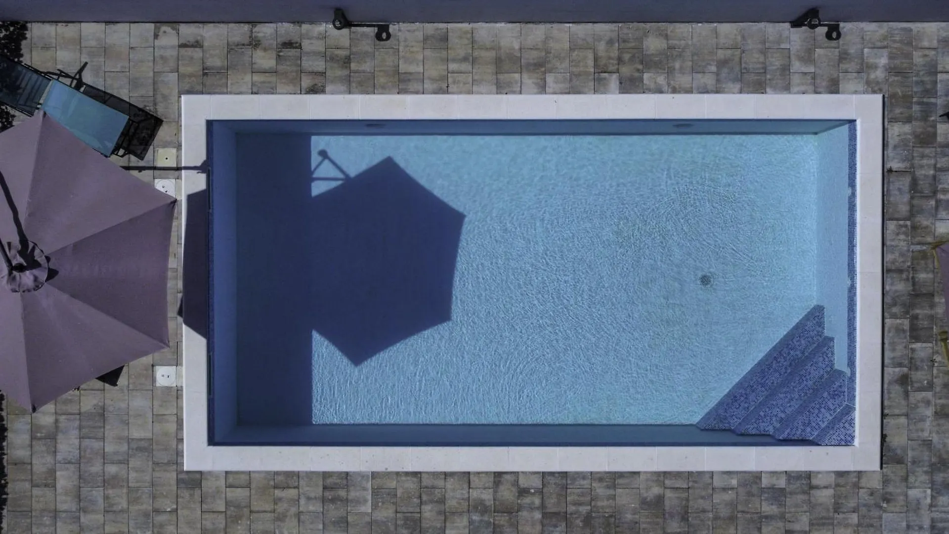 Villa Sunflower With Pool Sukošan