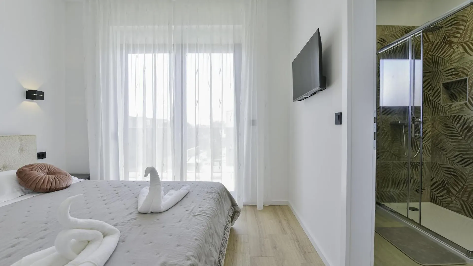 Villa Sunflower With Pool Sukošan 크로아티아